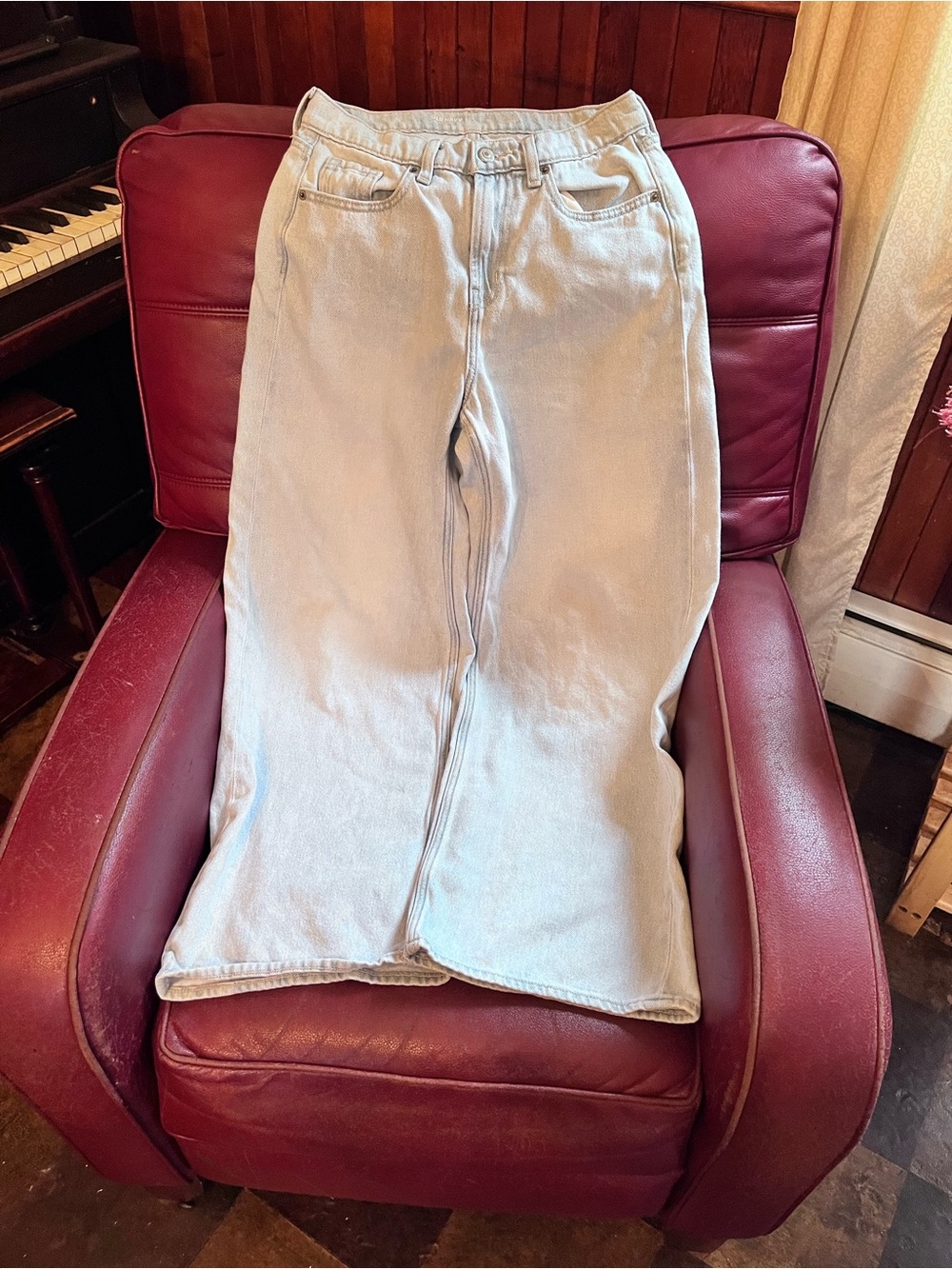 Old Navy Women’s Extra Highrise baggy wide leg jeans size 0